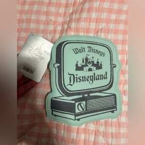 Disney 100 coin purse Disneyland NWT